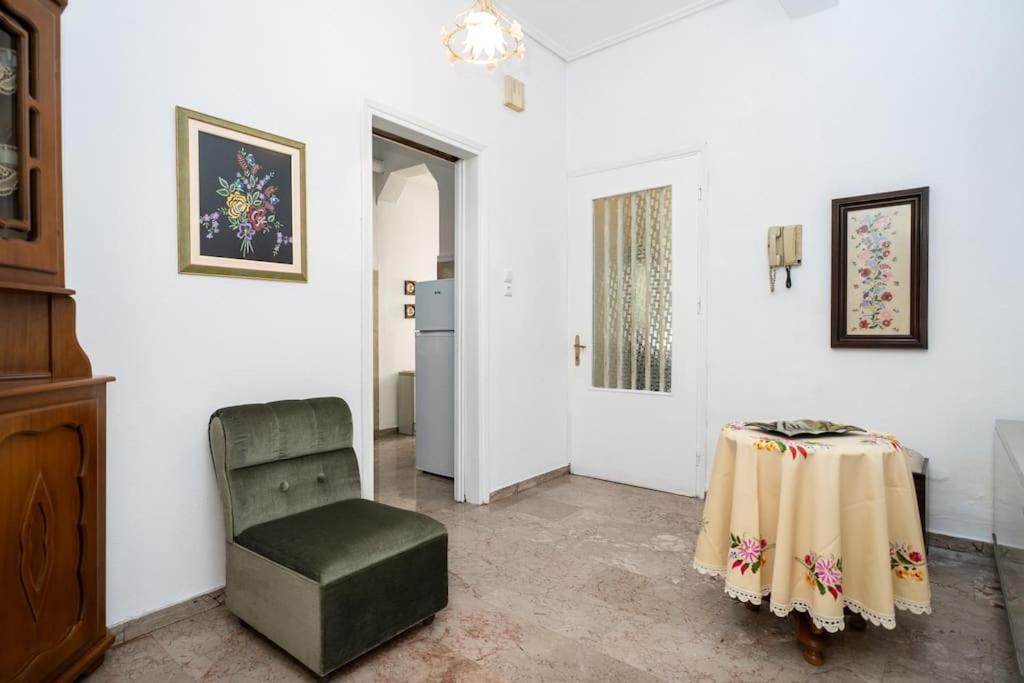 Theoni Central Apartment Kalampáka Luaran gambar